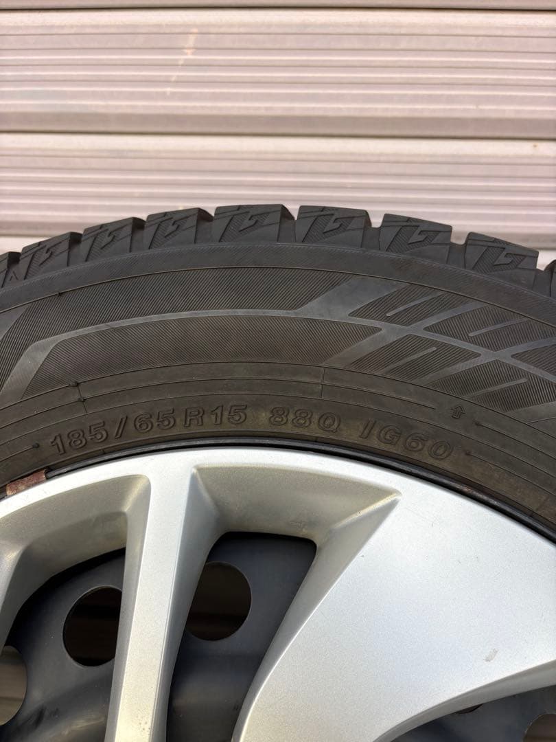 フリードGB5純正ホイール ヨコハマ ice GUARD 15インチ 4本セット