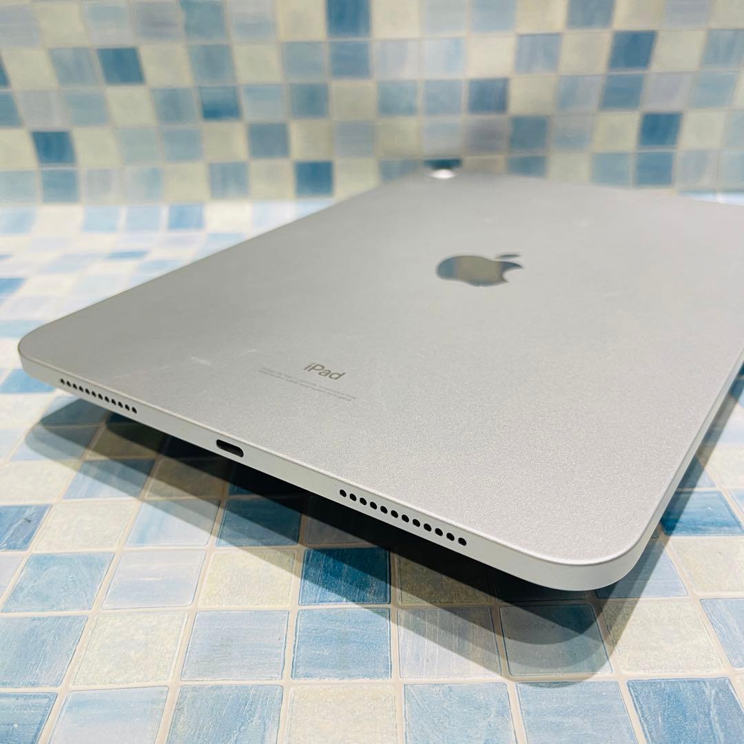 Wi-Fi iPad 第10世代 本体 64GB シルバー 電池良好