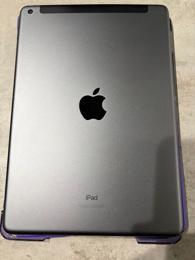 iPad 第９世代 SIMフリー セルラー 64GB