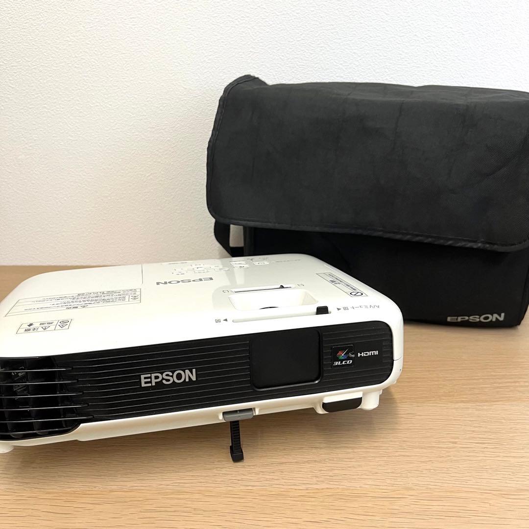 EPSON EB-S04 プロジェクター 本体 付属品あり