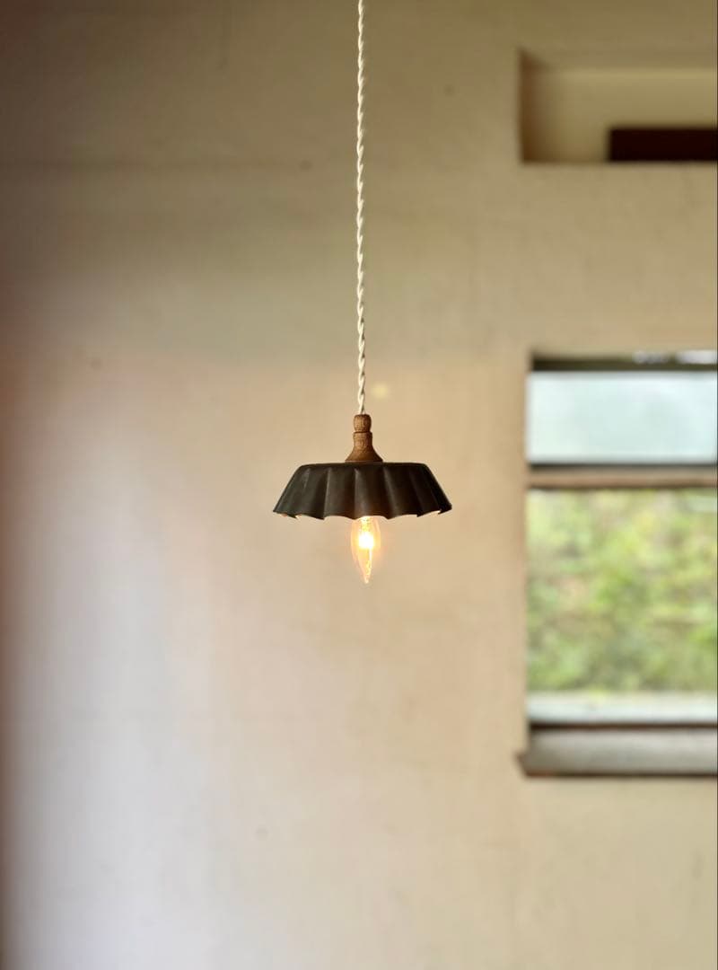 アンティークモールド　ペンダントランプ