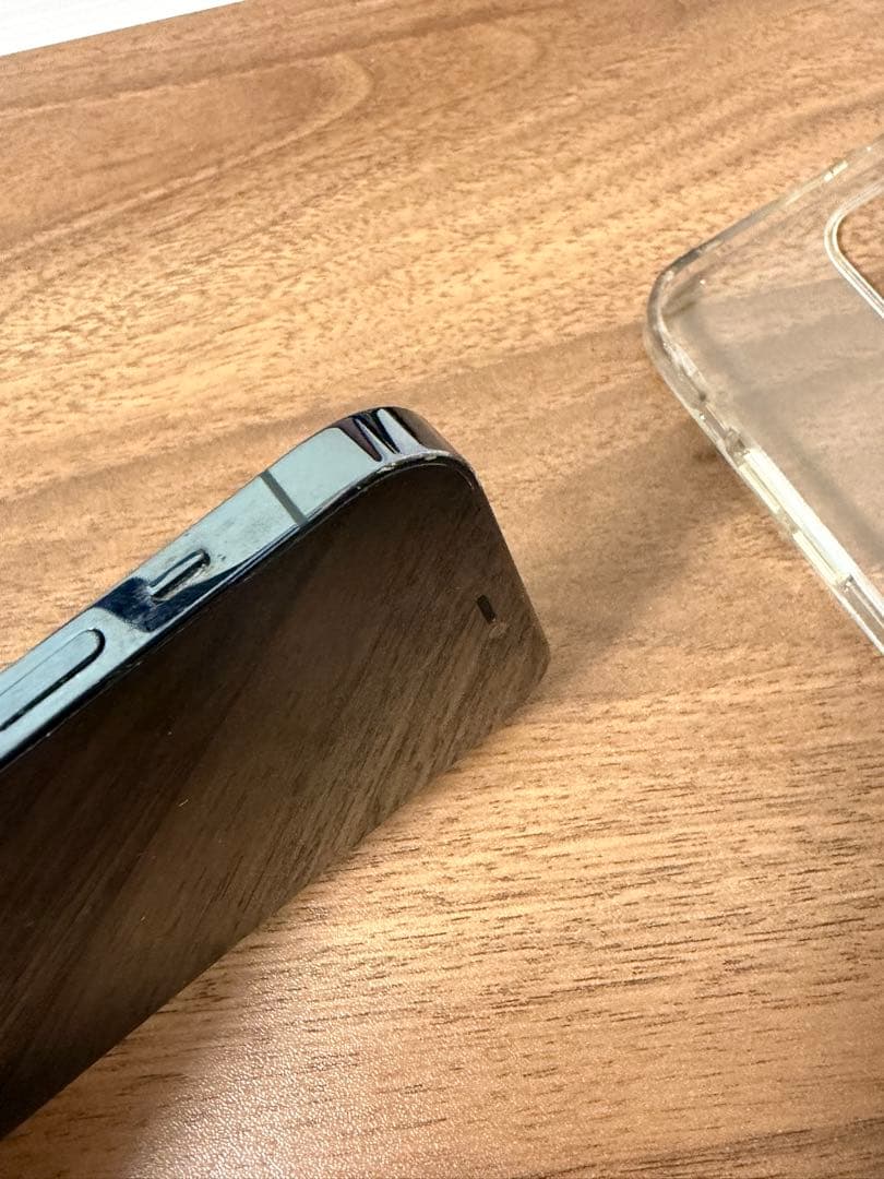 Apple iPhone 12 Pro グラファイト 本体 + 純正ケース