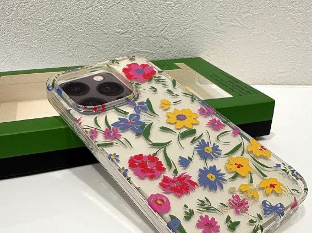 KATE SPADE ケイトスペード iPhone14Pro スマホリング付属