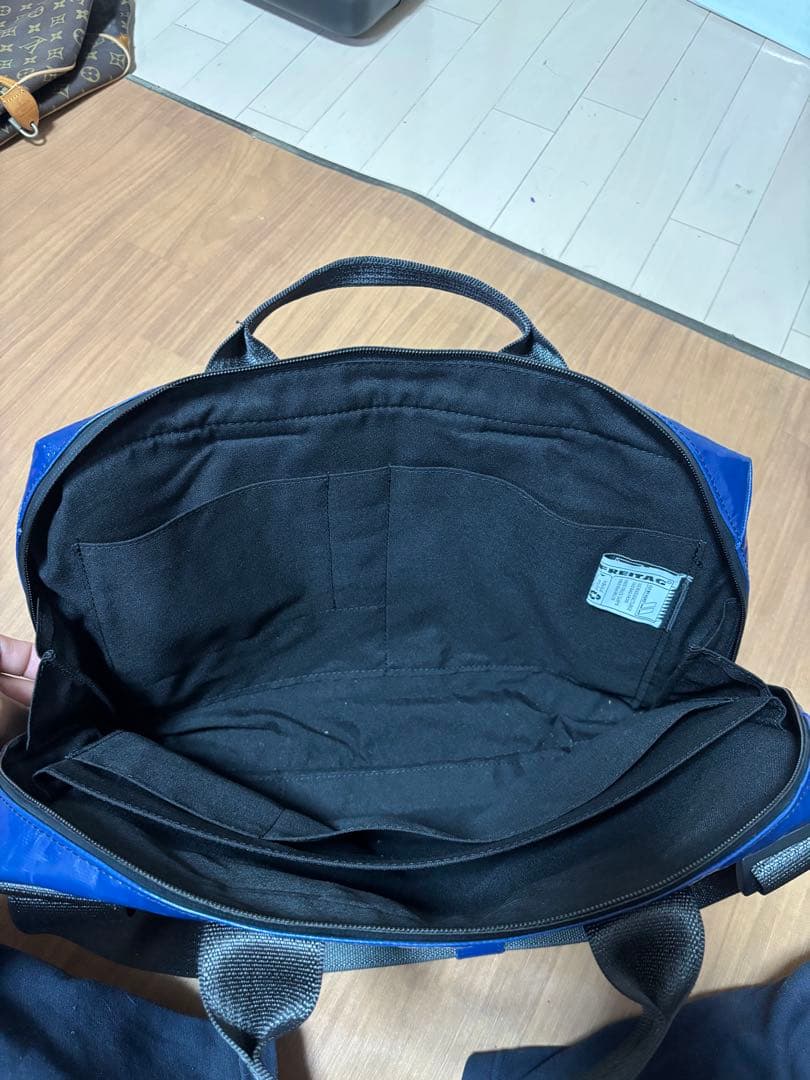 フライターグ （FREITAG）　モデル：F305 ROY