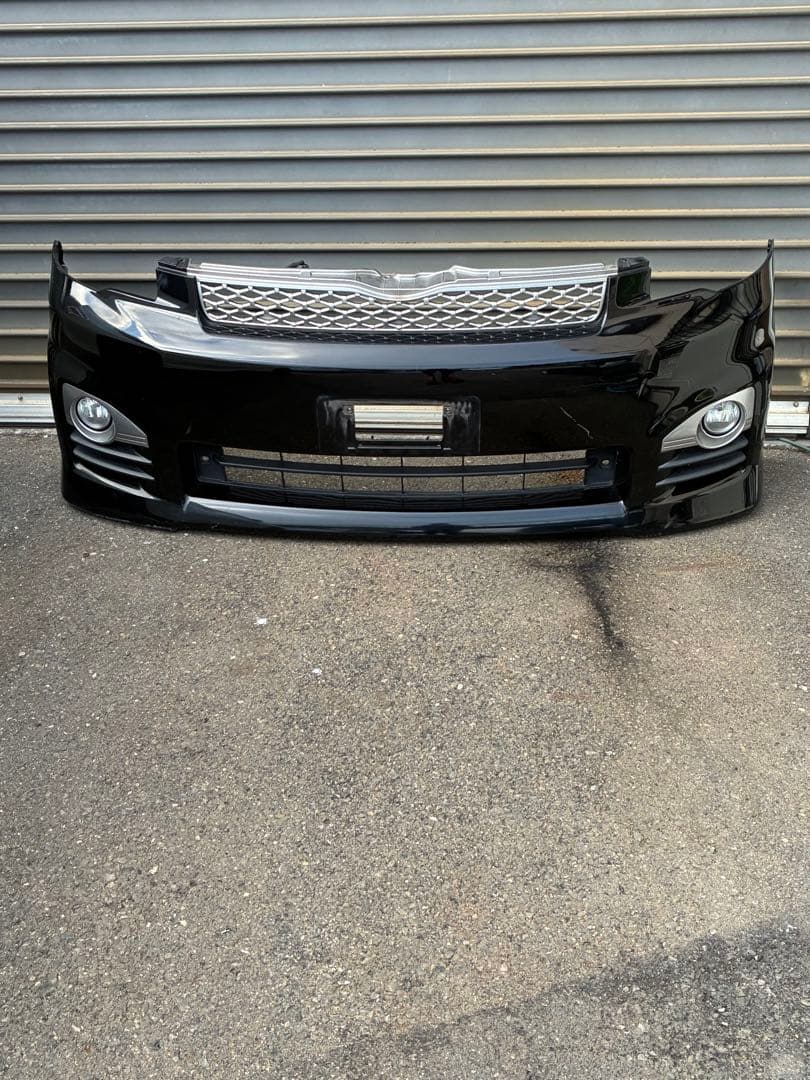 ヴォクシー 後期 ZRR70 フロントバンパー 黒