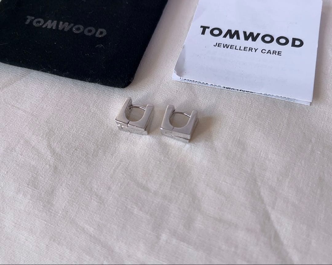 トムウッド　tomwood ピアス