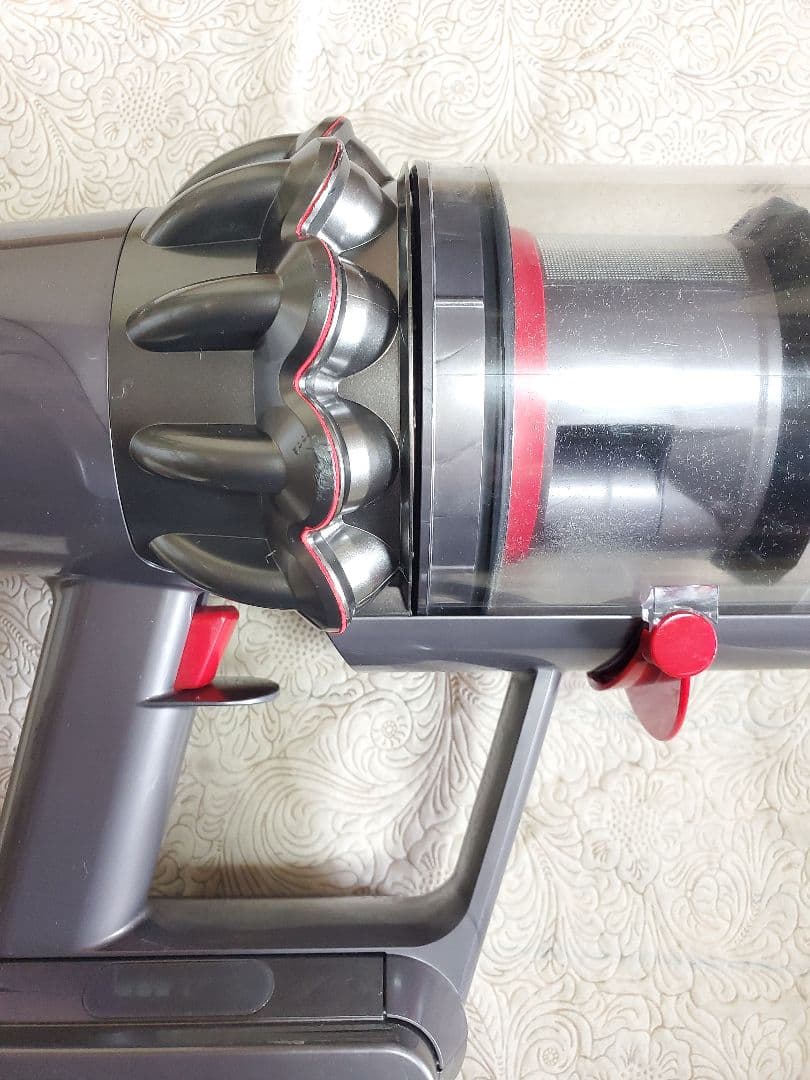 ダイソン掃除機V10、SV12