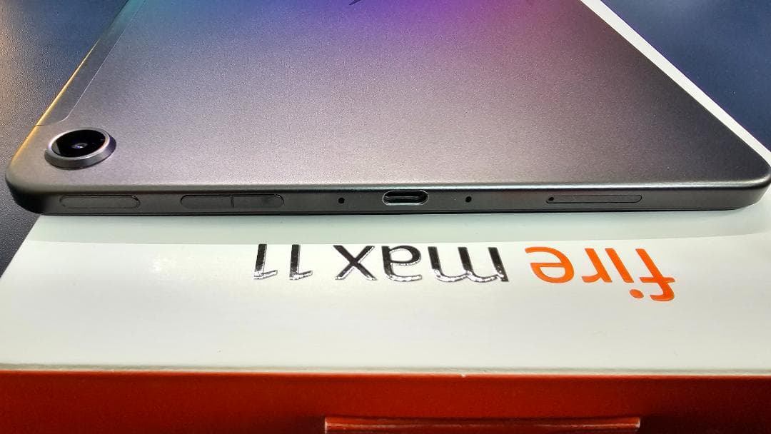 Amazon Fire Max 11 128GB Wi-Fi スタイラスペン付き