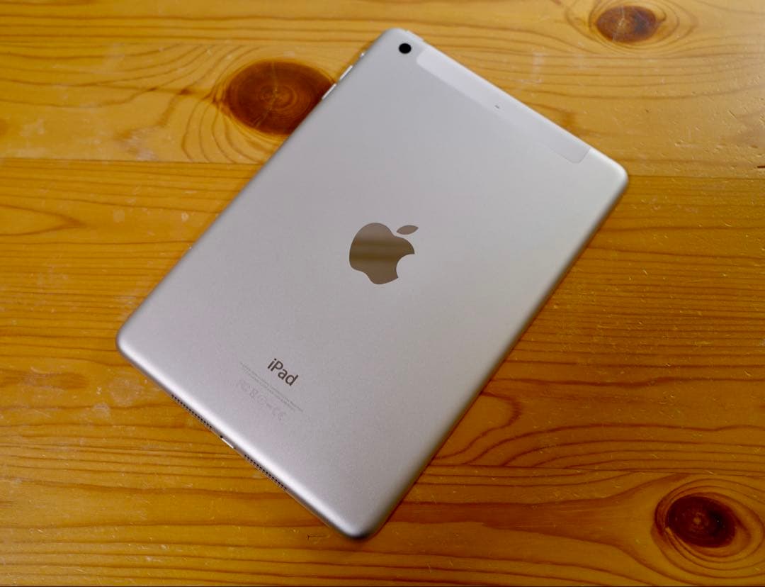 iPad mini3 Wi-Fi+Cellular 128GB シルバー