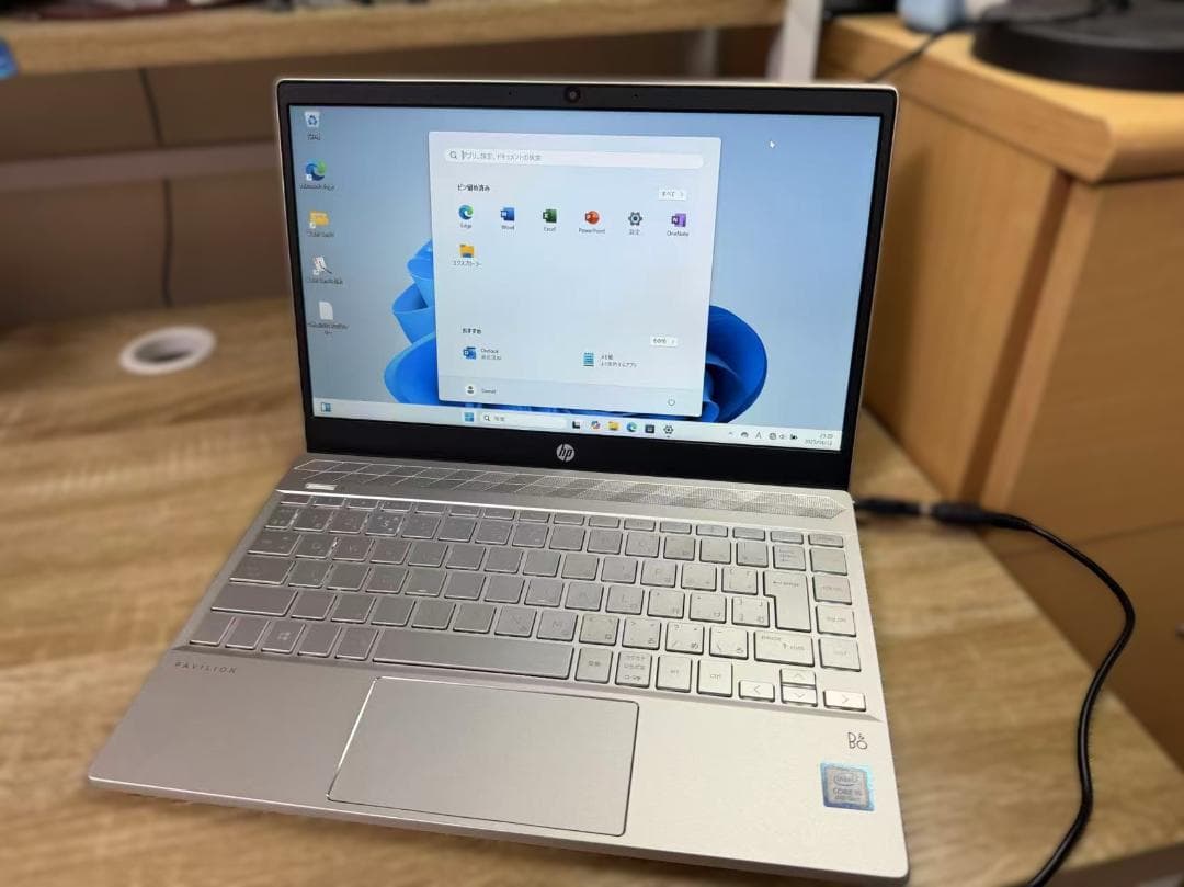 HP Laptop 13 第八世代 i5 Office2021付きs