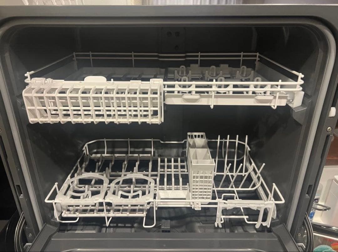 【美品】Panasonic NP-TZ300-S SILVER 食洗機　分岐付