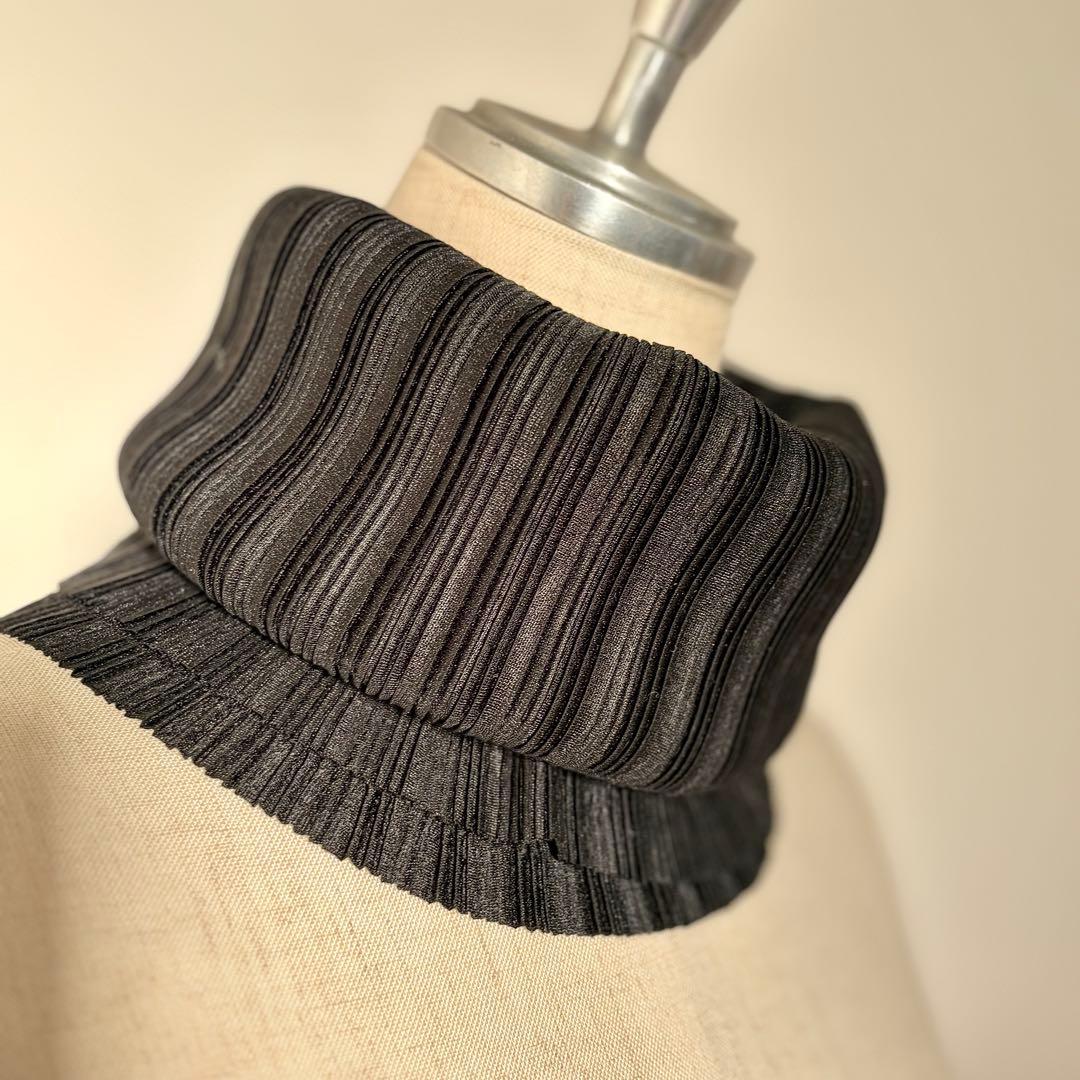 m*い様 美品イッセイミヤケ PLEATS PLEASE スヌード　ネックウォー