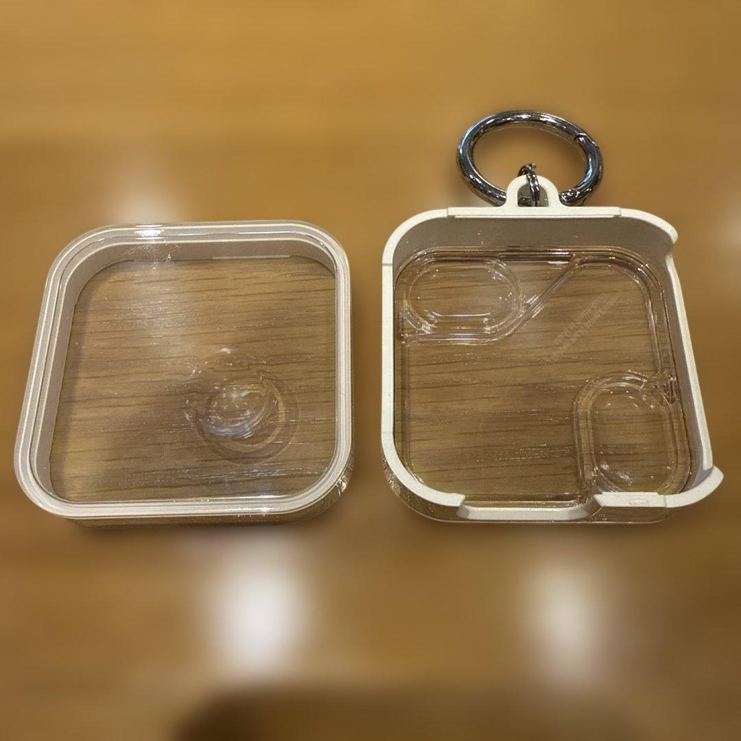 Nothing Ear ホワイトと Spigen のケースセット