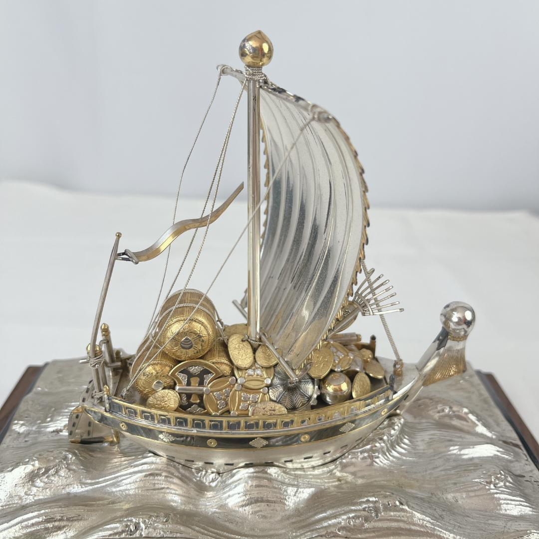 美品☘️ 三越謹製　銀製刻印　宝船　約272ｇ　置物　ガラスケース付