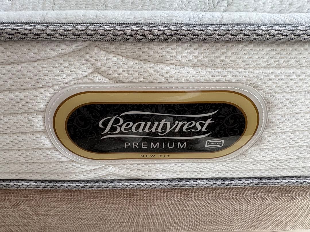 【美品】シモンズ マットレス ニューフィット セミダブル