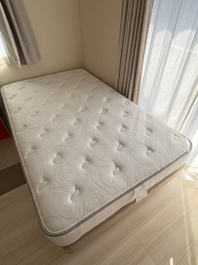 【美品】シモンズ マットレス ニューフィット セミダブル