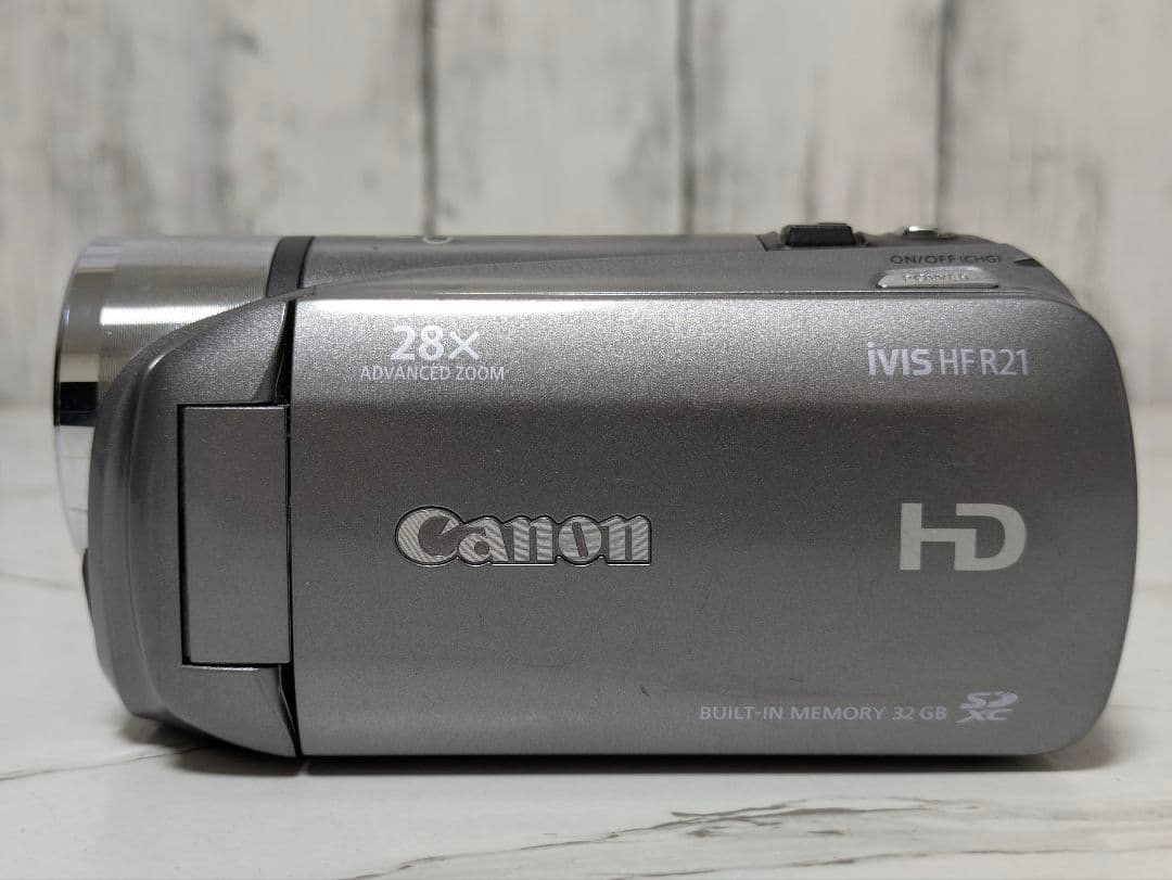Canon　iVIS HF R21