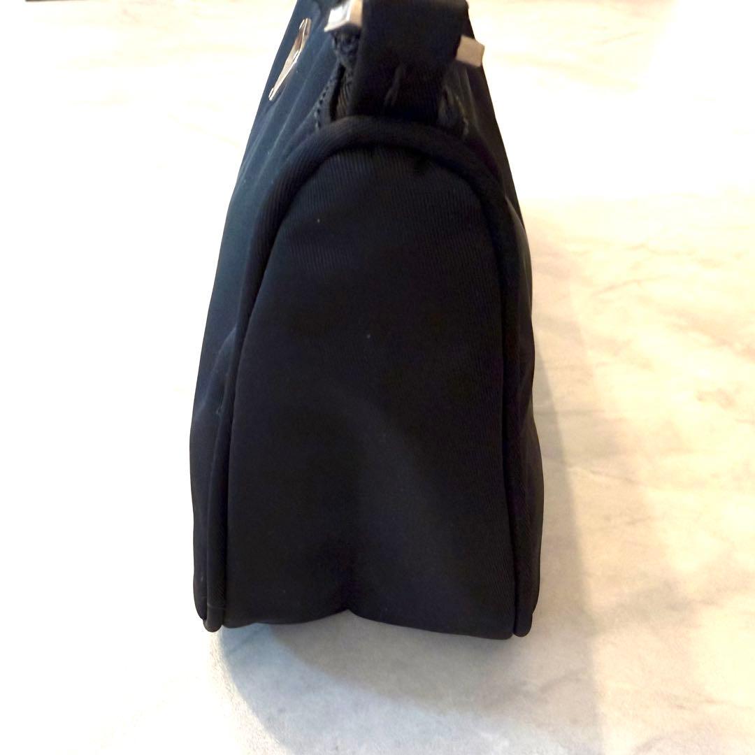 ドアラ　PRADA プラダ　アクセサリーポーチ ブラック ナイロン