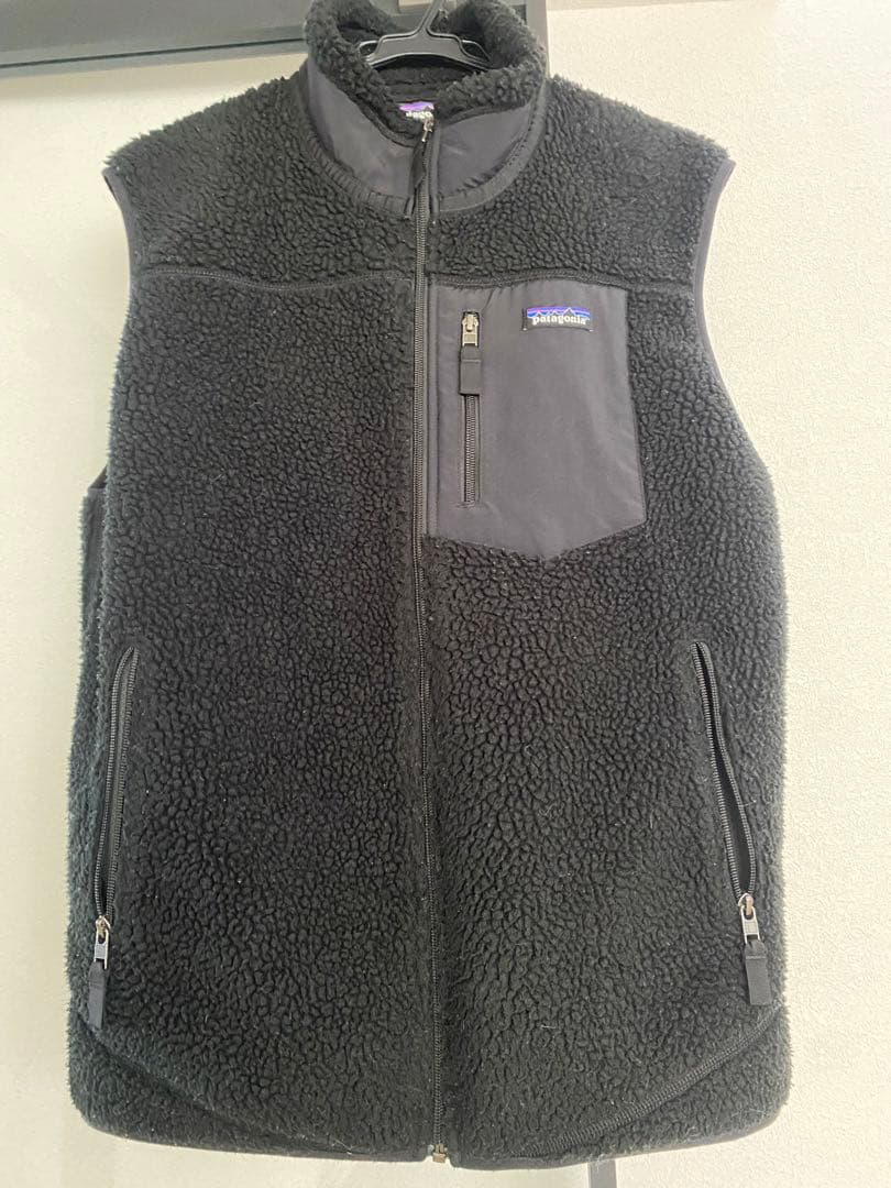 patagonia ブラック フリースベスト