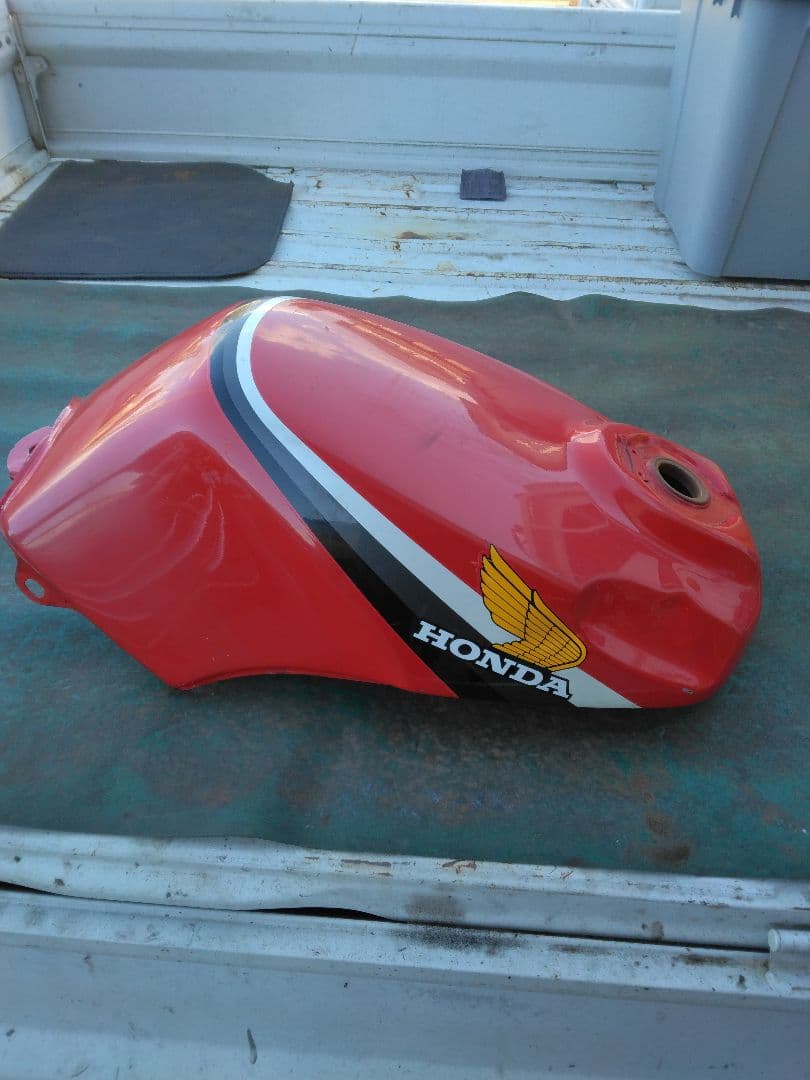 cbr400f ガソリンタンク 純正オリジナルカラー