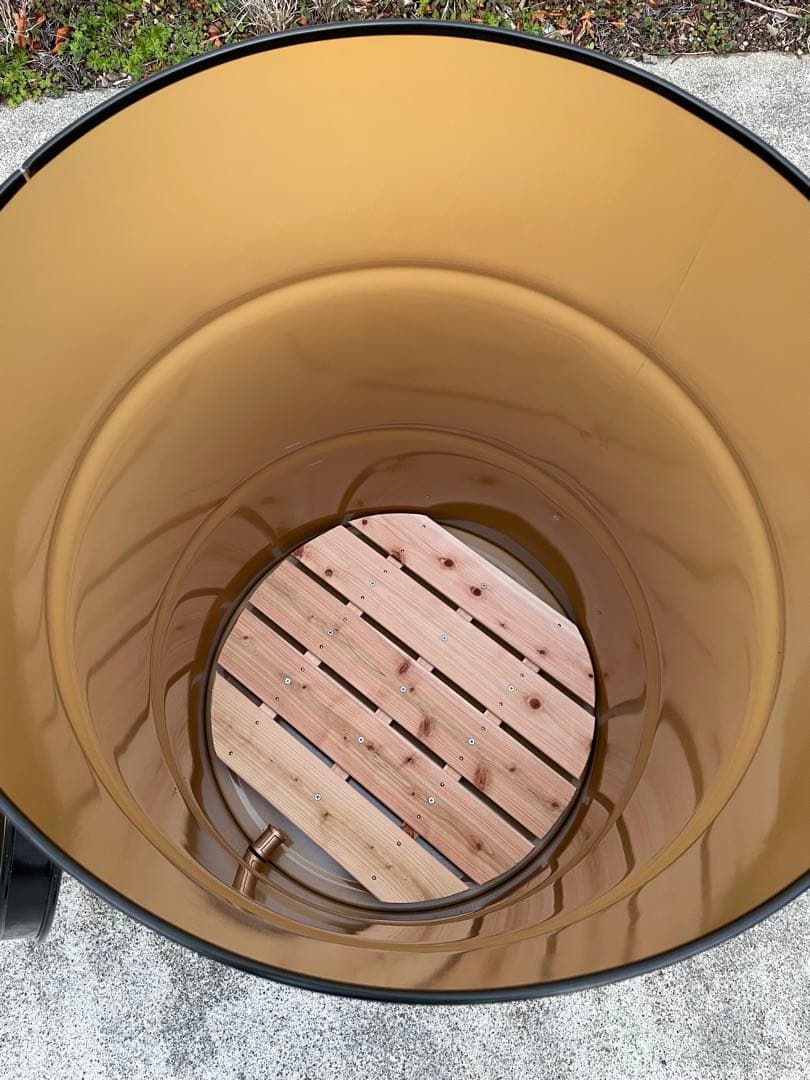 ドラム缶風呂 排水蛇口とすのこ付き 蓋あり