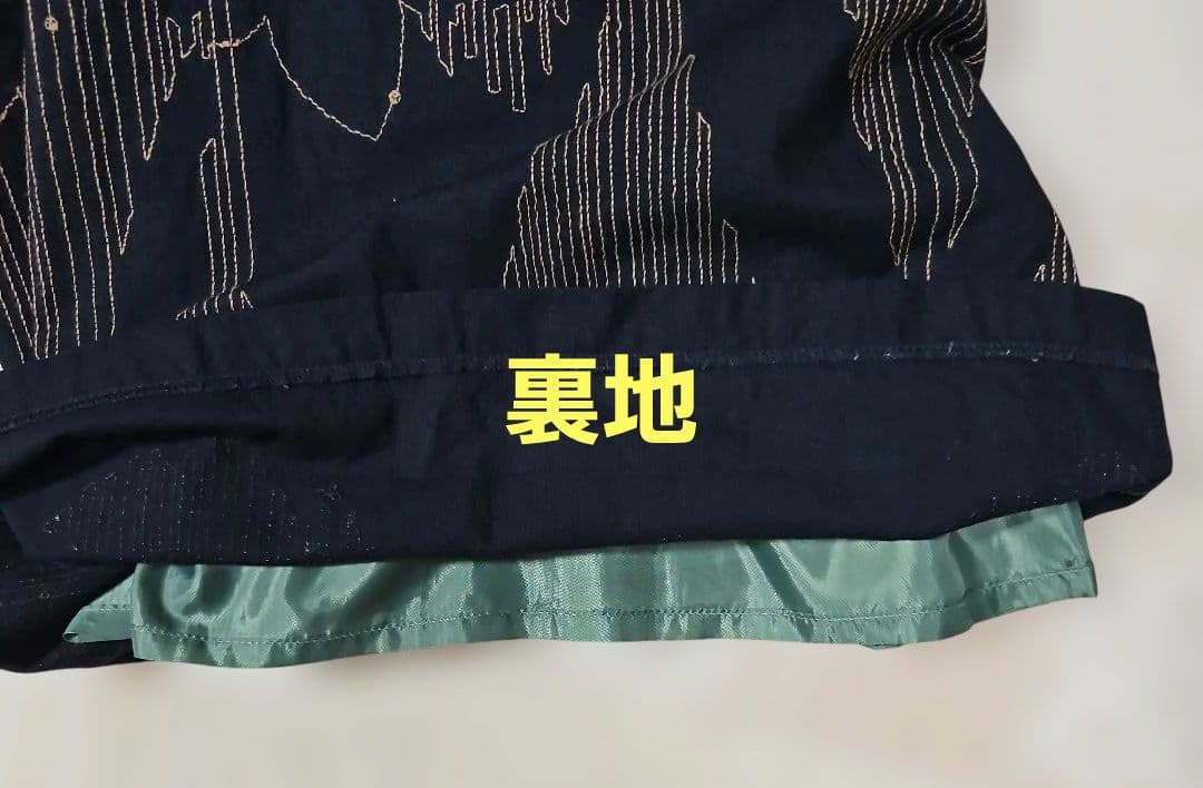 新年値下げ【美品】パラスパレス　刺繍入りガウチョパンツ ネイビー