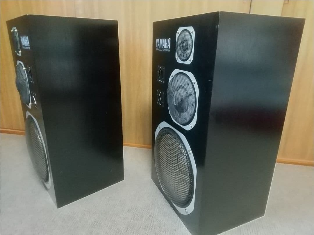 ②左(L)YAMAHA NS-1000 MONITOR スピーカー