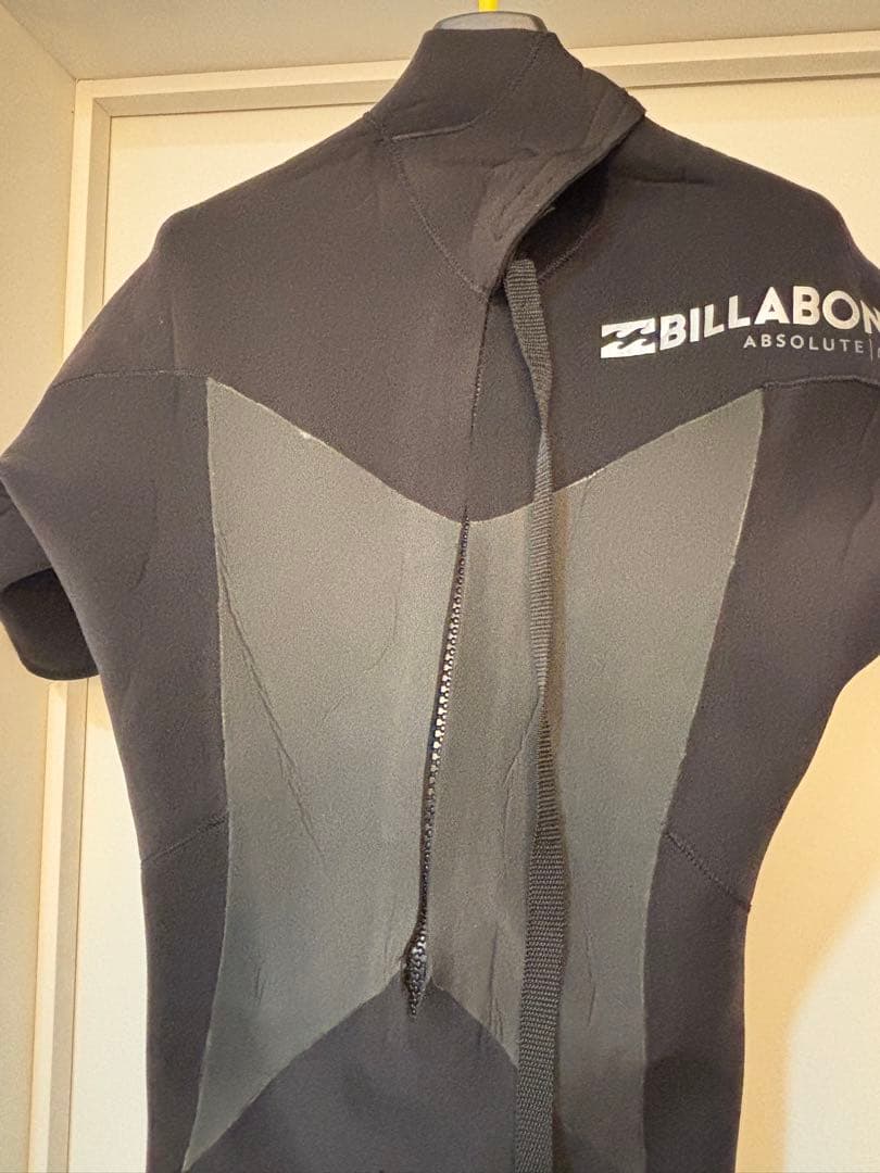 新品BILLABONG ABSOLUTE COMP シーガル ブラック　Mサイズ