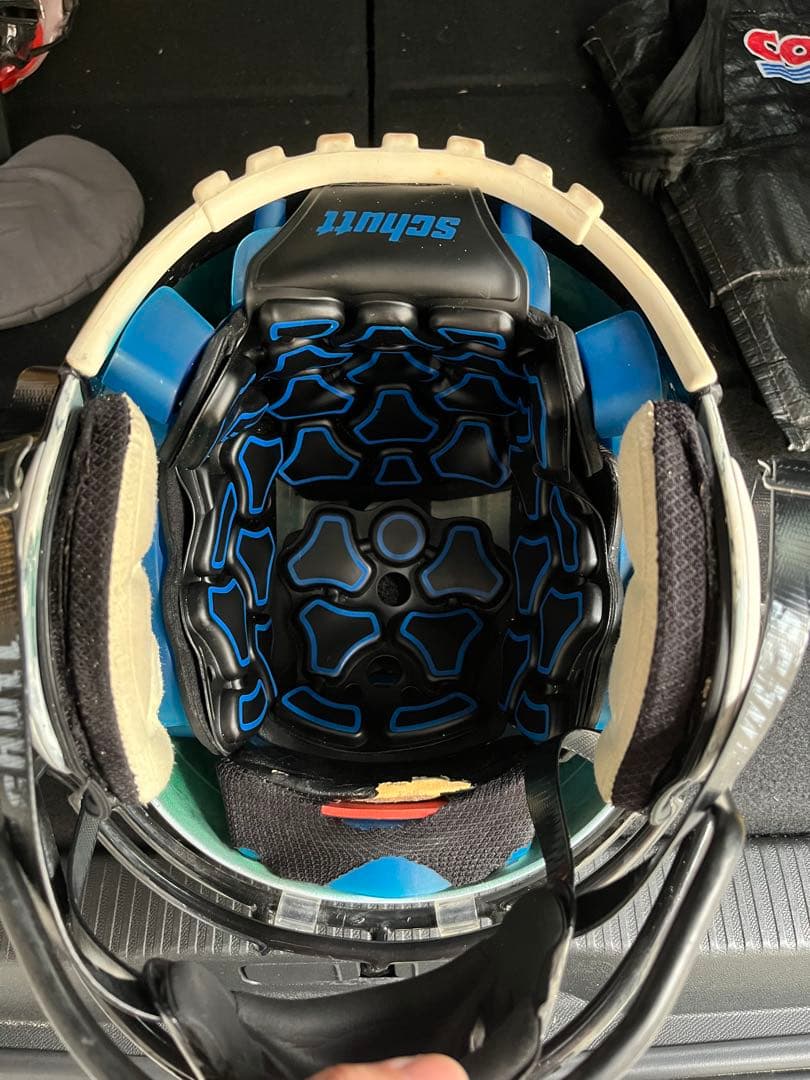 M*é様 アメフト　ヘルメット　schutt f7 (アイシールドおまけ)