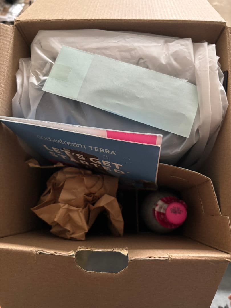 SodaStream TERRA 炭酸水メーカー 60Lガスシリンダー付き