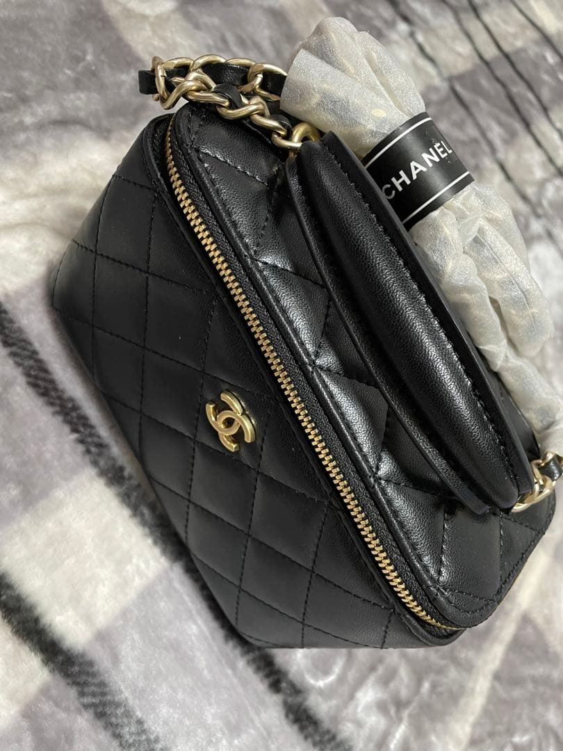 赤字覚悟。。お安くお譲りいたします。即発送◯お洒落‼︎⭐︎ウエストポー