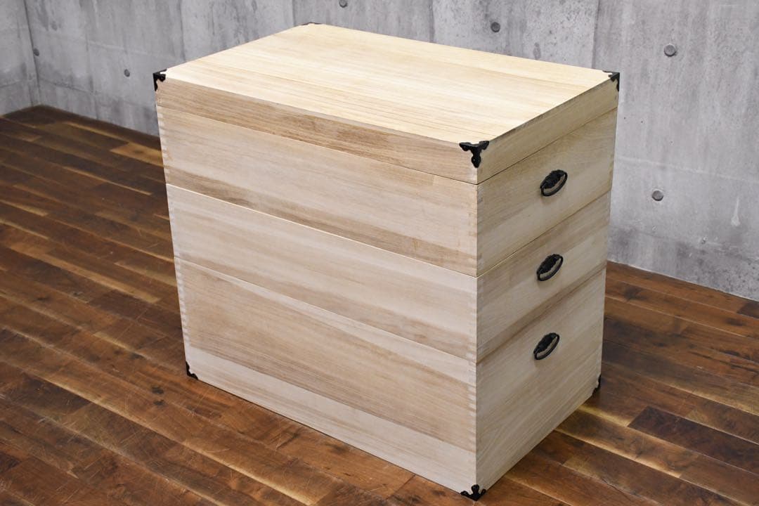 EGK6 未使用保管品 総桐 収納ケース 3段 キャスター付き 押入れ収納