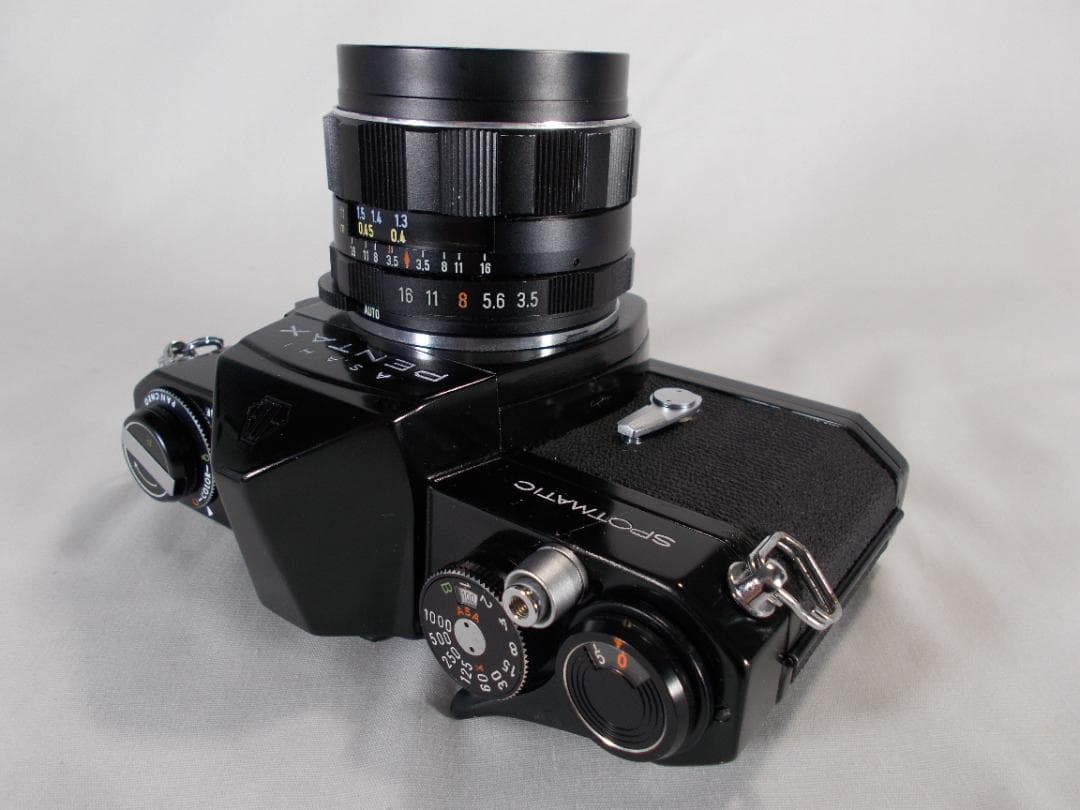 フィルムカメラ 整備済 完動品　Pentax SP　+ f/3.5　P190