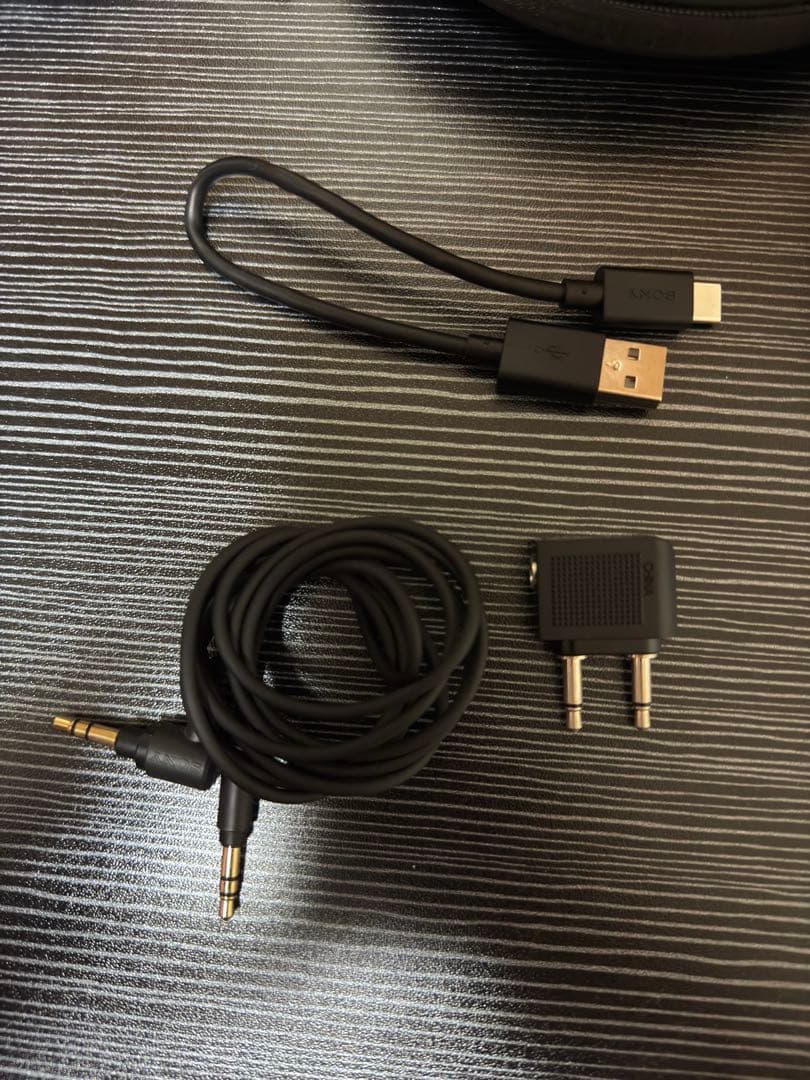 さ*ら様 SONY ワイヤレスノイズキャンセリングステレオヘッドホン　WH-10