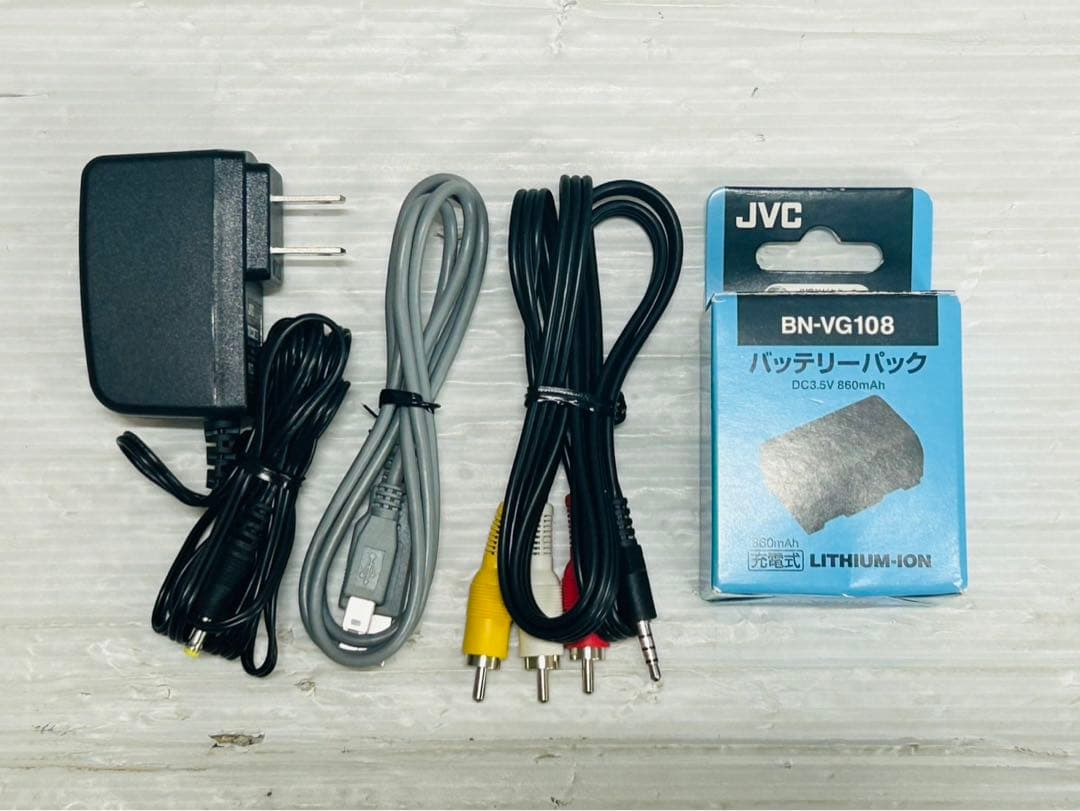 ★美品★ JVC Everio GZ-E50 ビデオカメラ 付属品一式　168