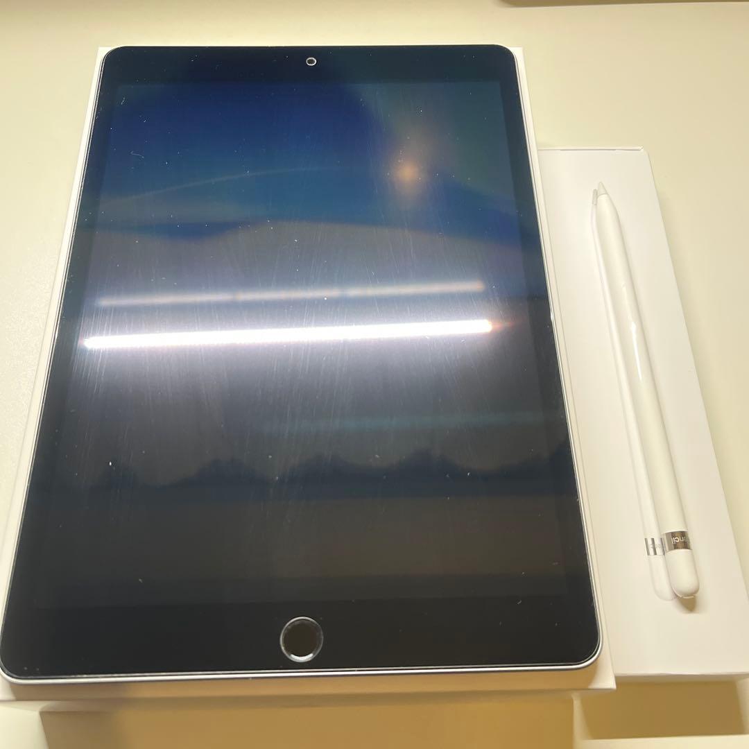 iPad 本体 第9世代 シルバー Apple Pencil付き