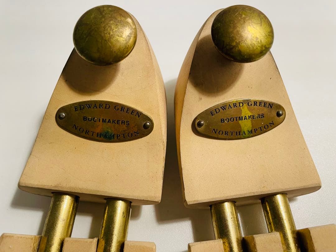 【chichimaru_】エドワードグリーン シューツリー2セット7.5E