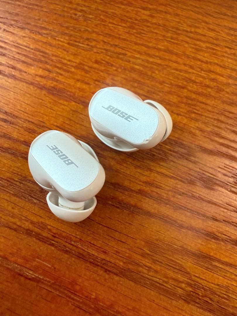 最安値 Bose QuietComfort Earbuds II ホワイト