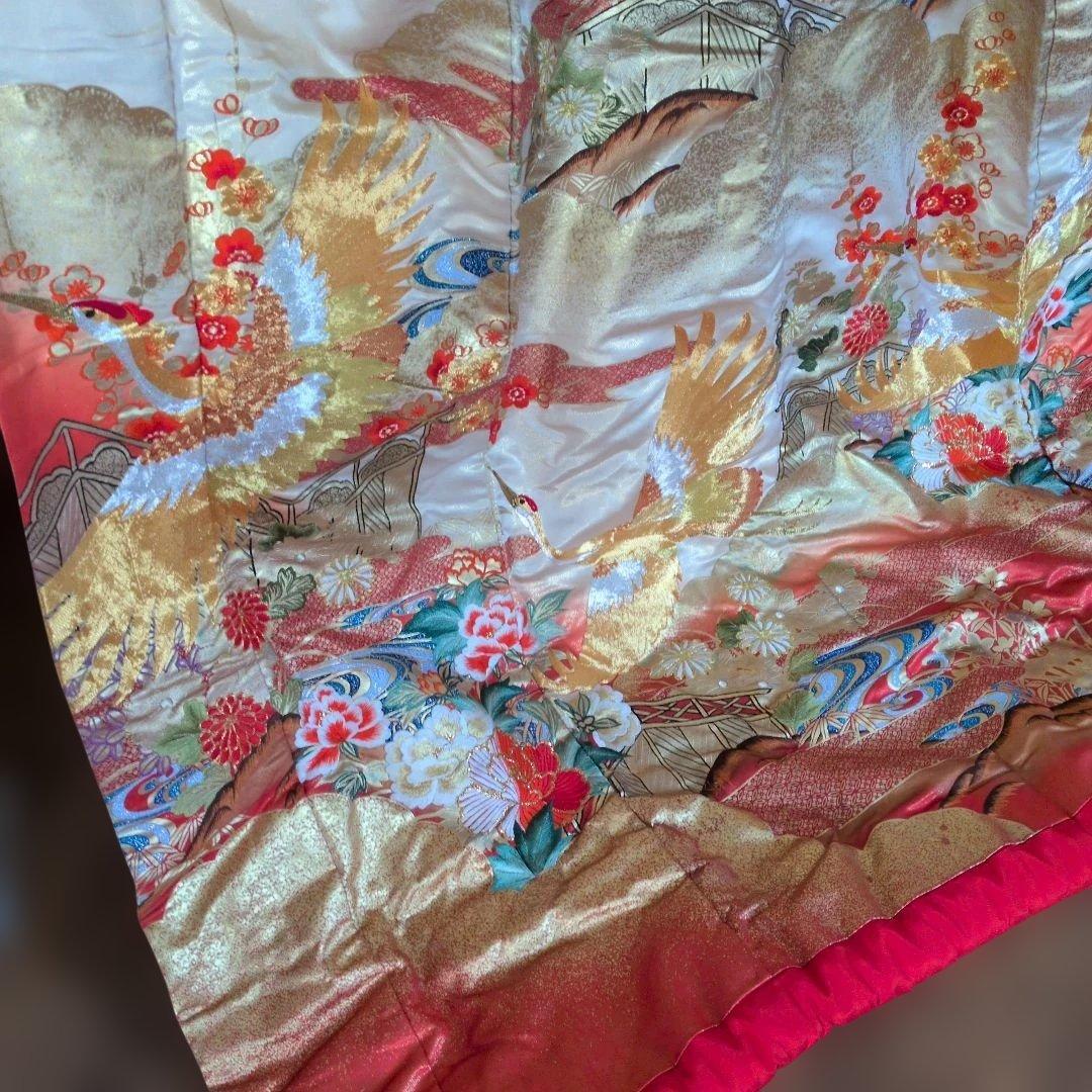 打ち掛け　裾引き　振袖　金色　舞台衣装　フキ