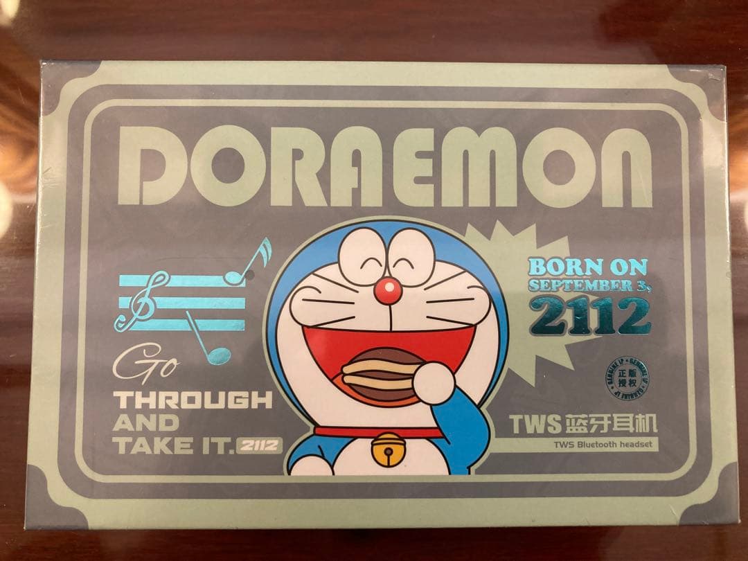 【超希少・激レア・新品未開封】ドラえもん　Bluetooth ワイヤレスイヤホン