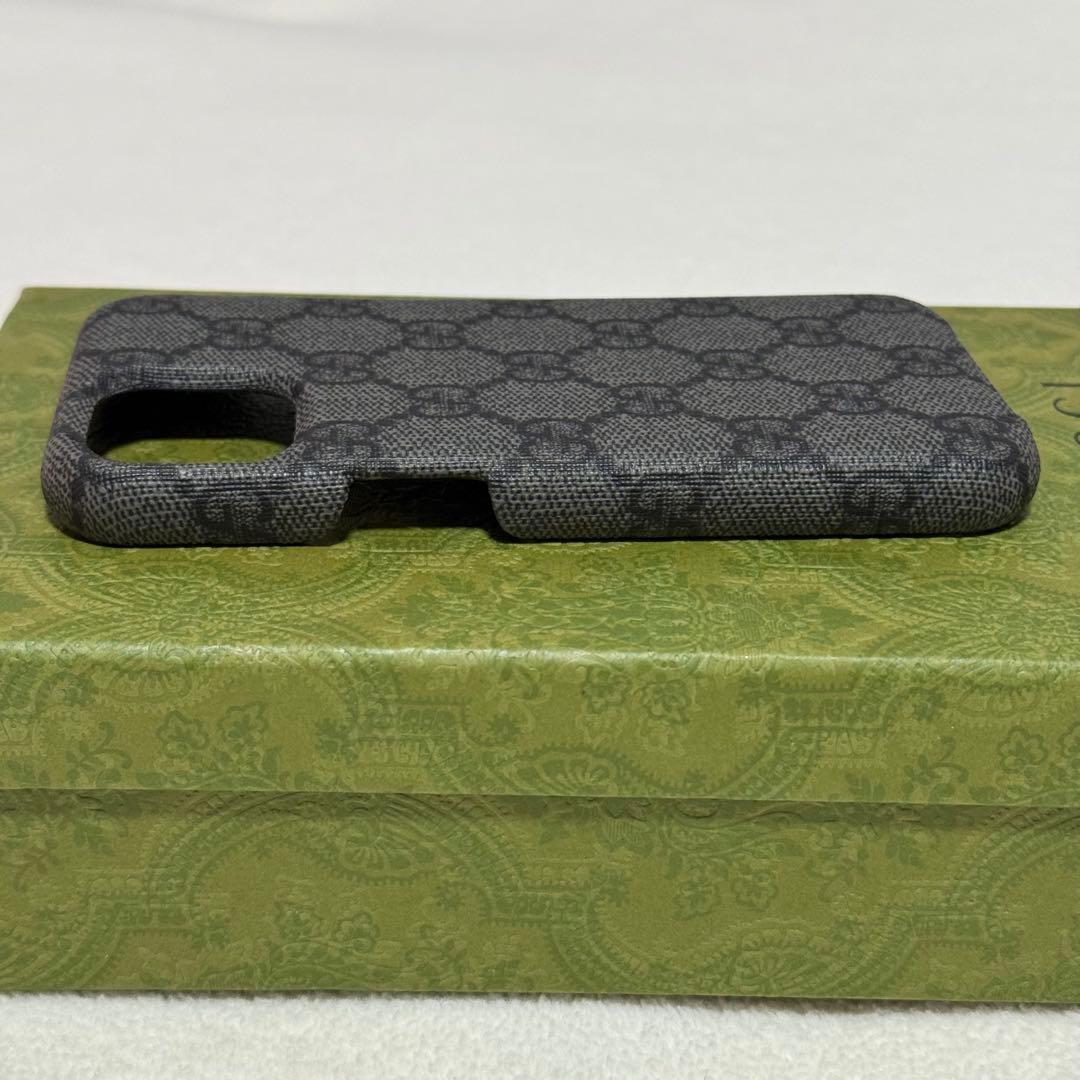 GUCCI iPhone15ケース GGパターン 正規品 未使用