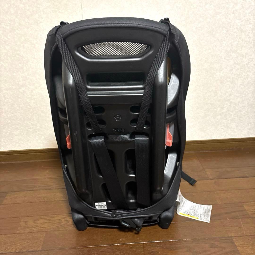 【美品】Combi ジョイトリップ エッグショック ブラック ジュニアシート