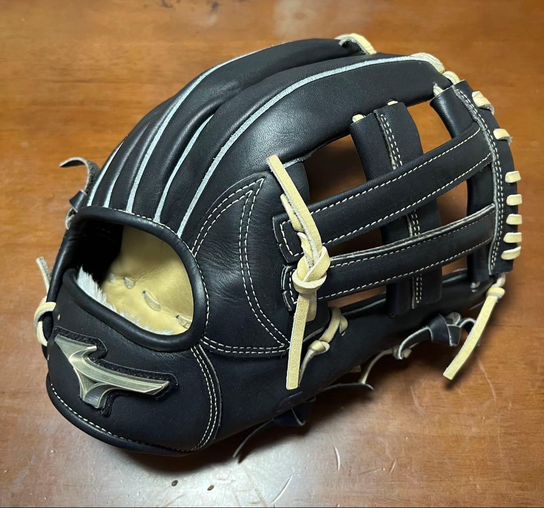 ミズノ　グローバルエリート　ブラック　軟式　内野手用