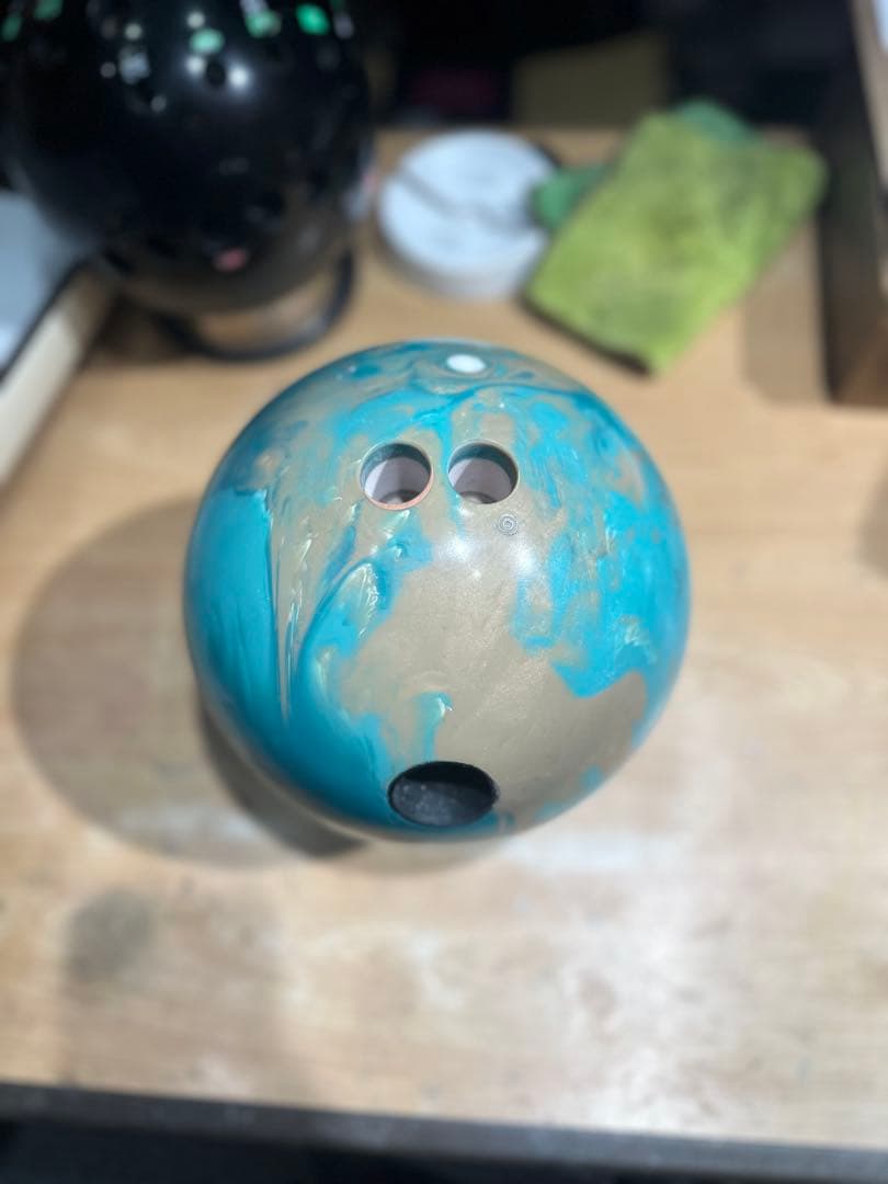 ★美品★900グローバル　コーヴ　ボウリングボール15ポンド