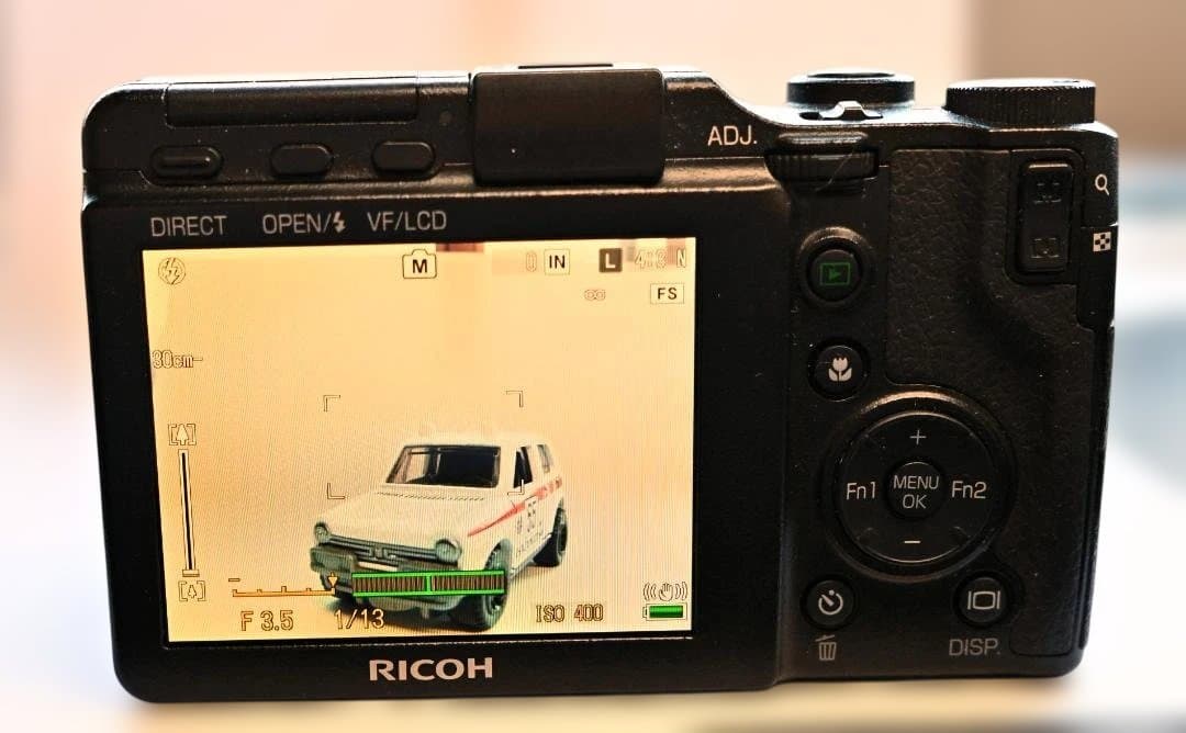 RICOH GXR+P10キット(28mm-300mm）