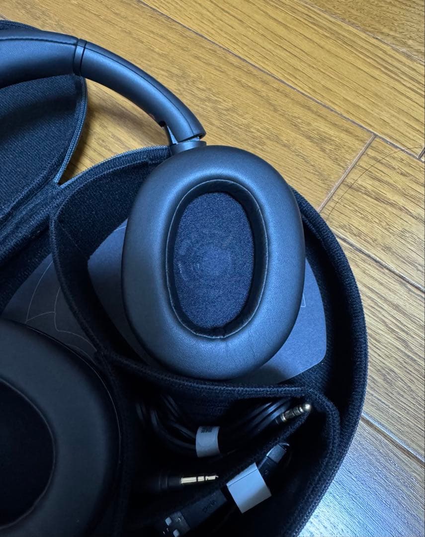 【ほぼ未使用】SONY ULT WIRELESS HEADPHONES ブラック