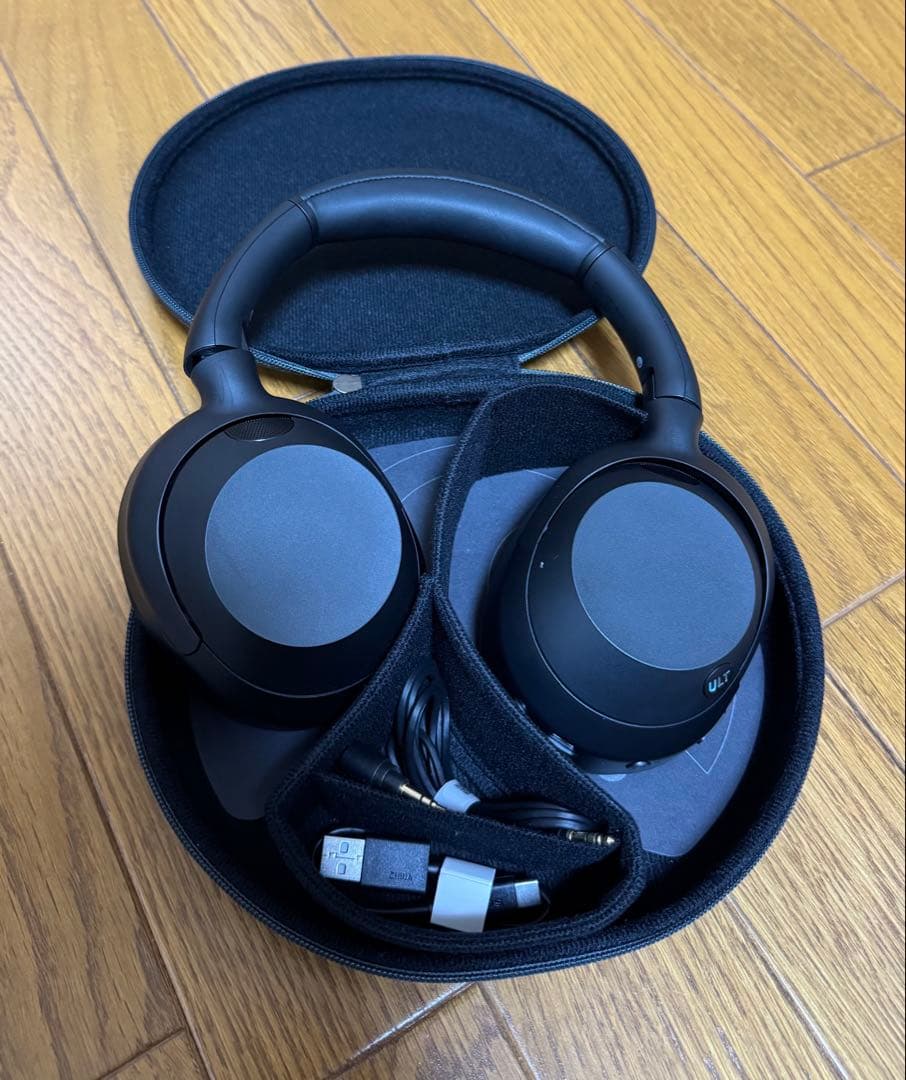 【ほぼ未使用】SONY ULT WIRELESS HEADPHONES ブラック