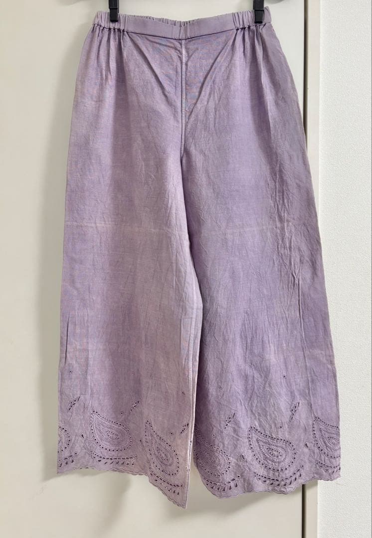 【美品】プリスティン（PRISTINE）スカラップ刺繍パンツ（草木染め）