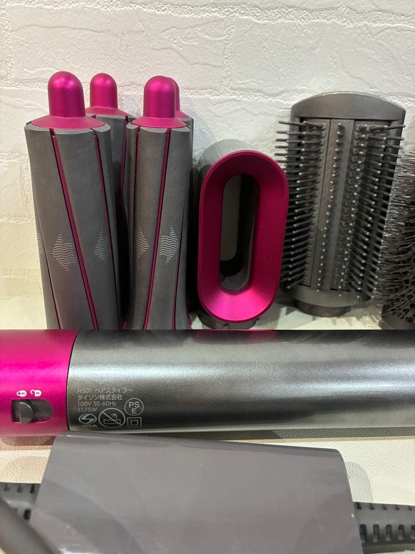 ダイソン エアラップ ドライヤー　コンプリート