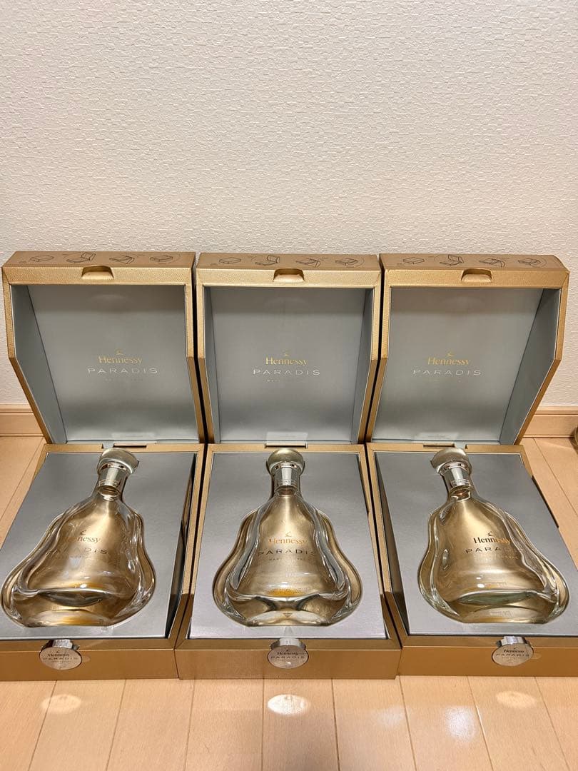 美品 Hennessy Paradis 空瓶3本セット 箱付き